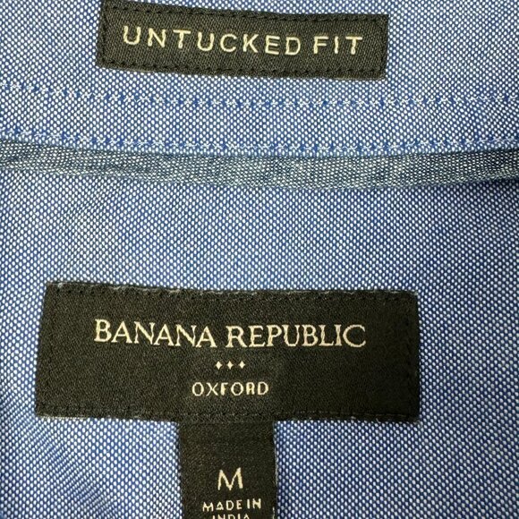 Banana Republic Untucked Fit Oxford Long Sleeve Button-Down Shirt Men's Size M - Picture 4 of 5